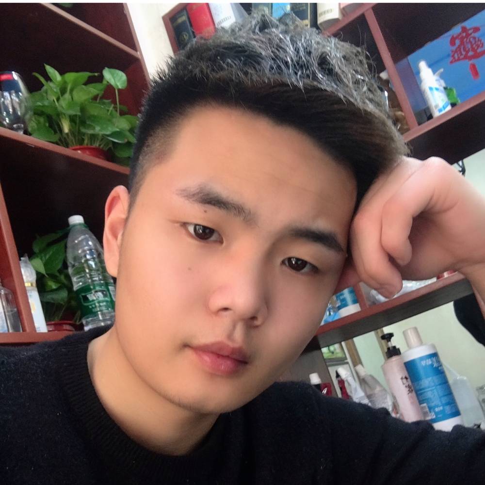 李思博小哥哥的照片