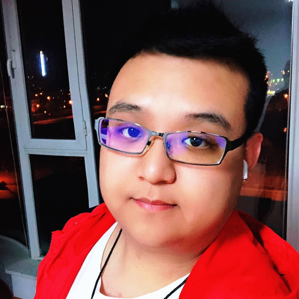 鸢啻的照片