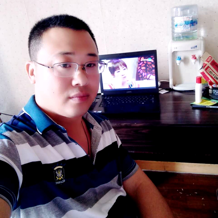 含笑饮砒霜,的照片