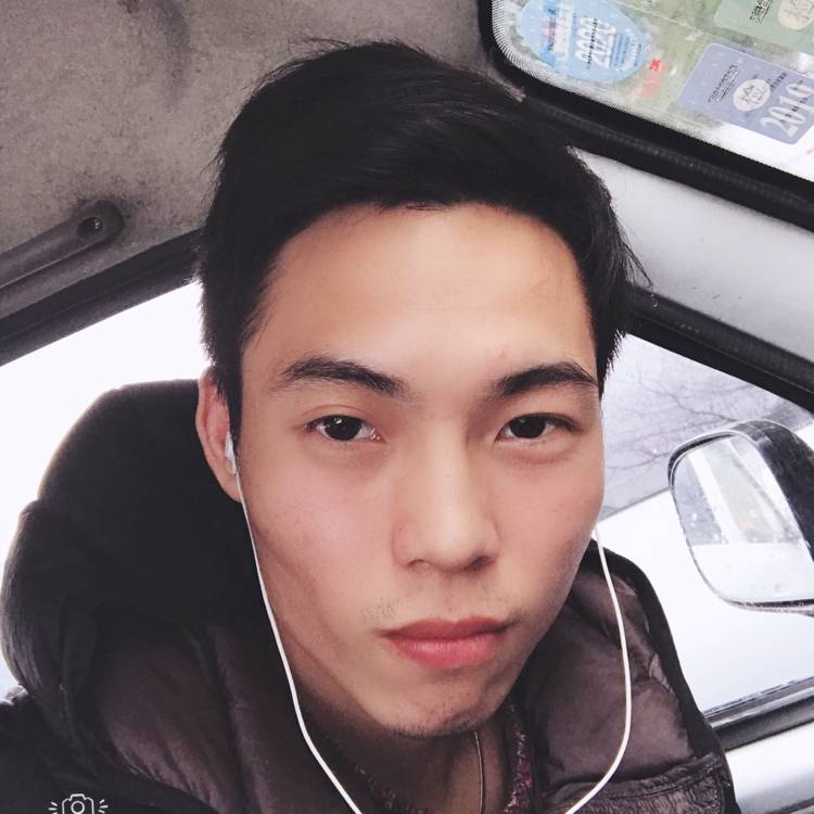 初雨粗心的照片