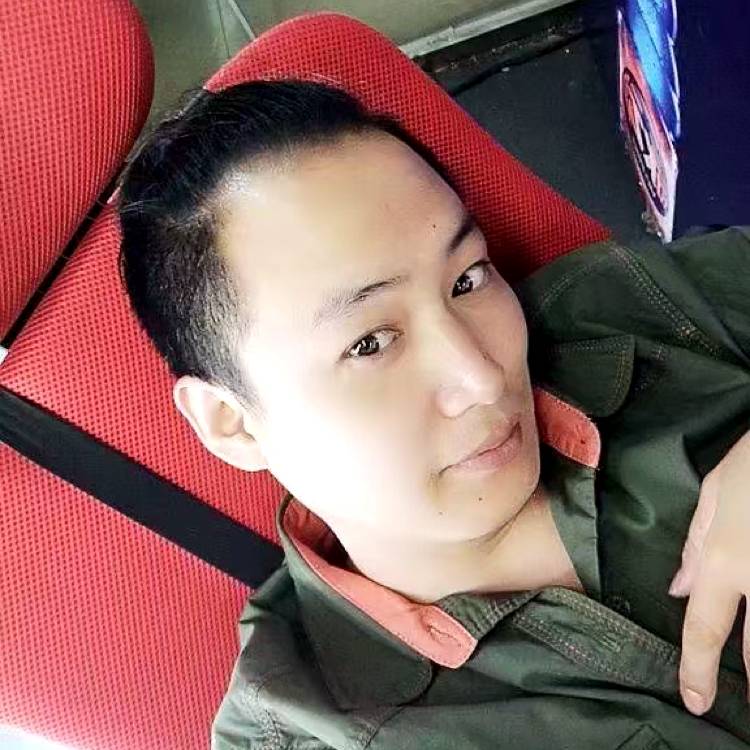 凉笙爱我们的人的照片