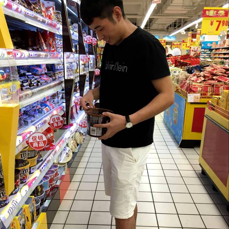 何钰的照片