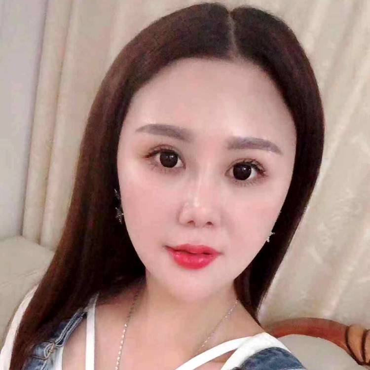 L然的照片