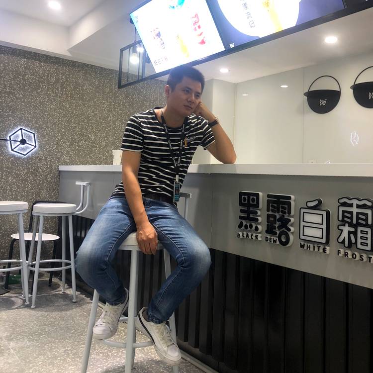 森槿缥缈的照片