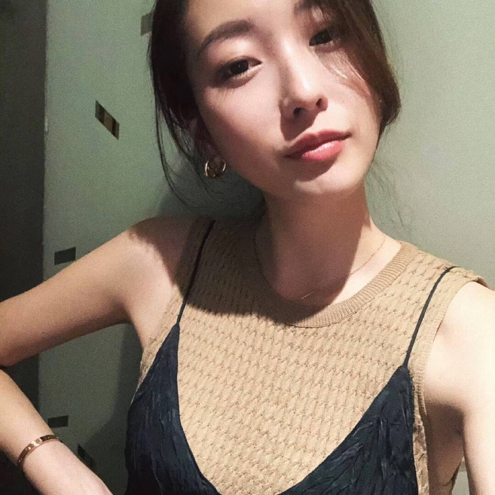 送你小草莓的照片