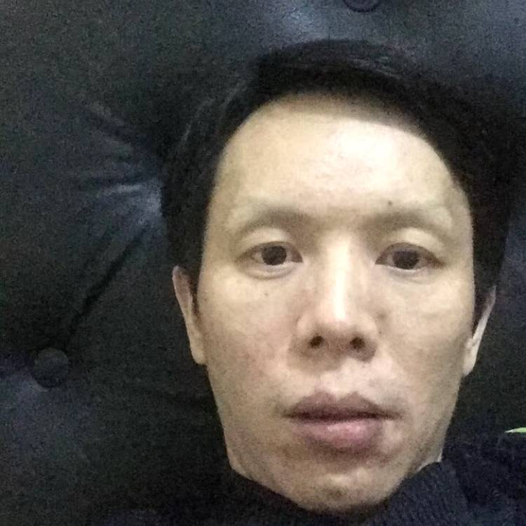 老实保卫冷风的照片