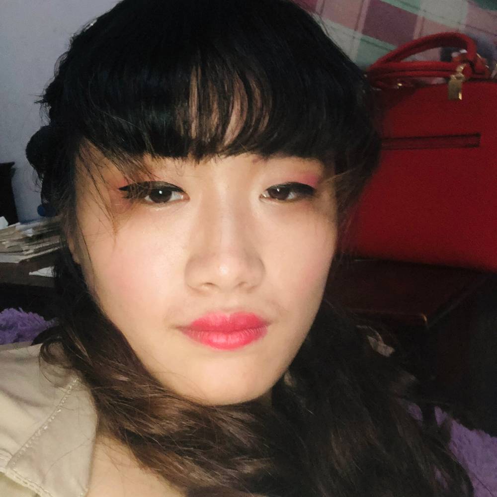 勤恳倾心画板的照片