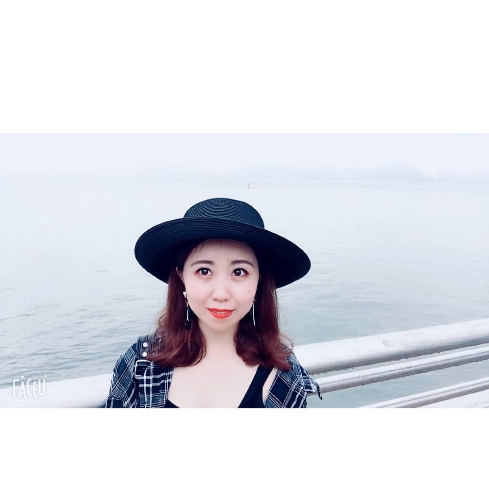 光亮等于镜子的照片