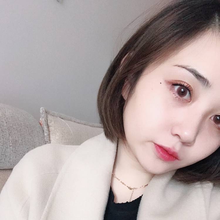 小唐妹的照片