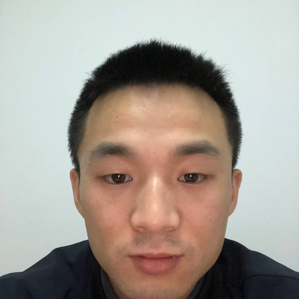怒汉的照片