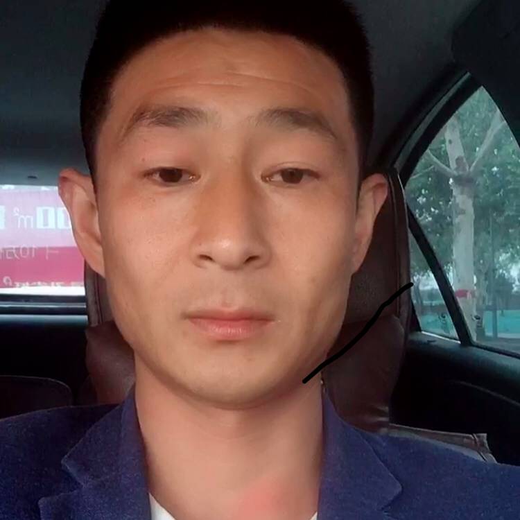 战斗机闪闪的照片