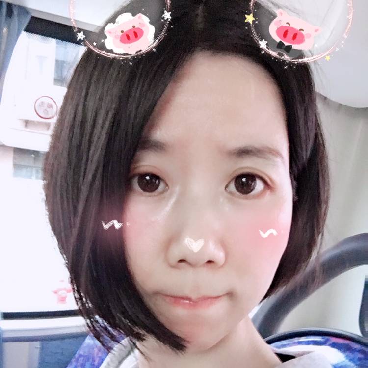强健的笑靥的照片