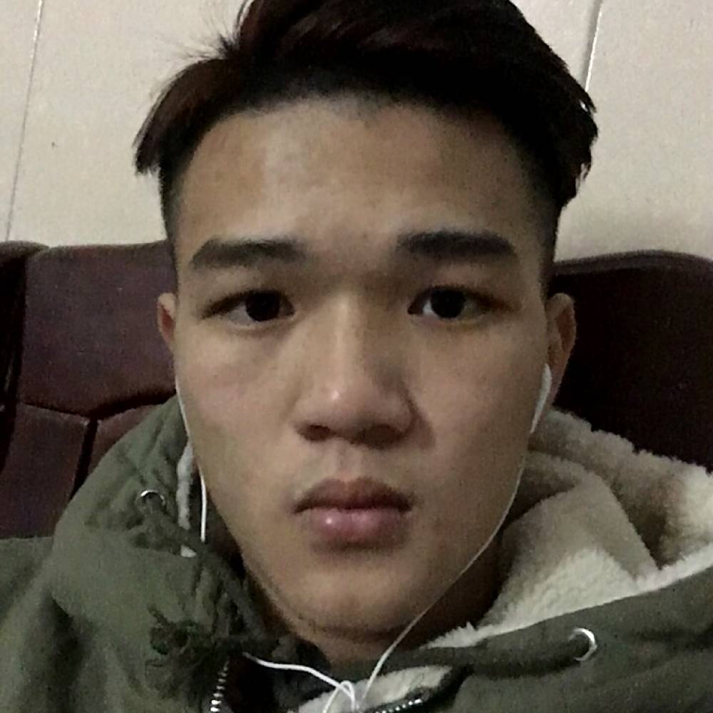 头爱字C的照片