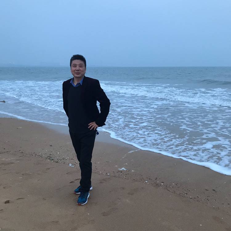 山美东泽的照片
