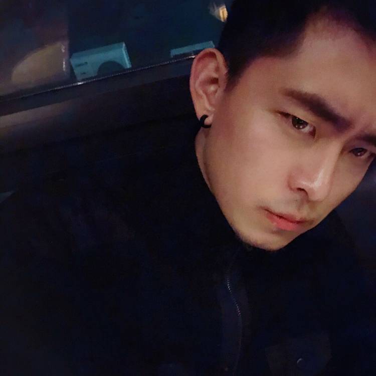 老男孩的故事的照片