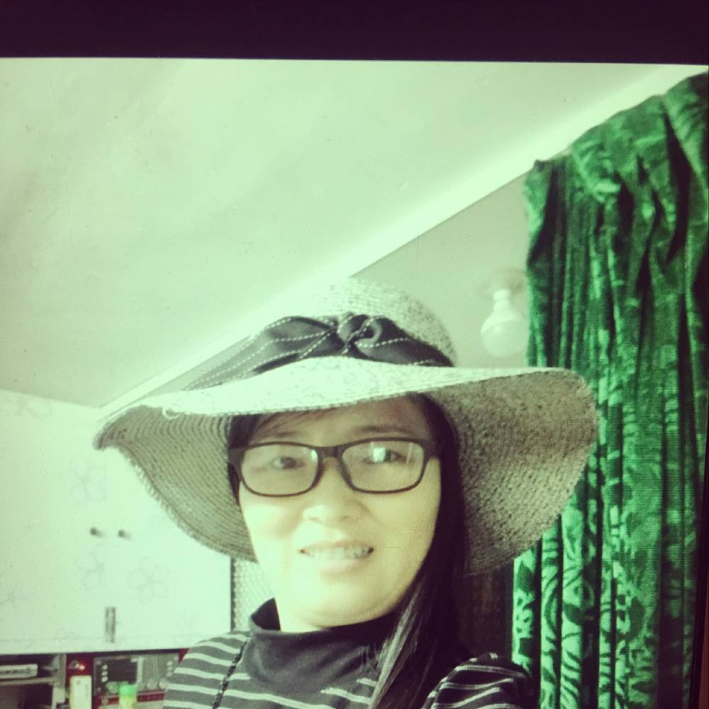 无私还高跟鞋的照片