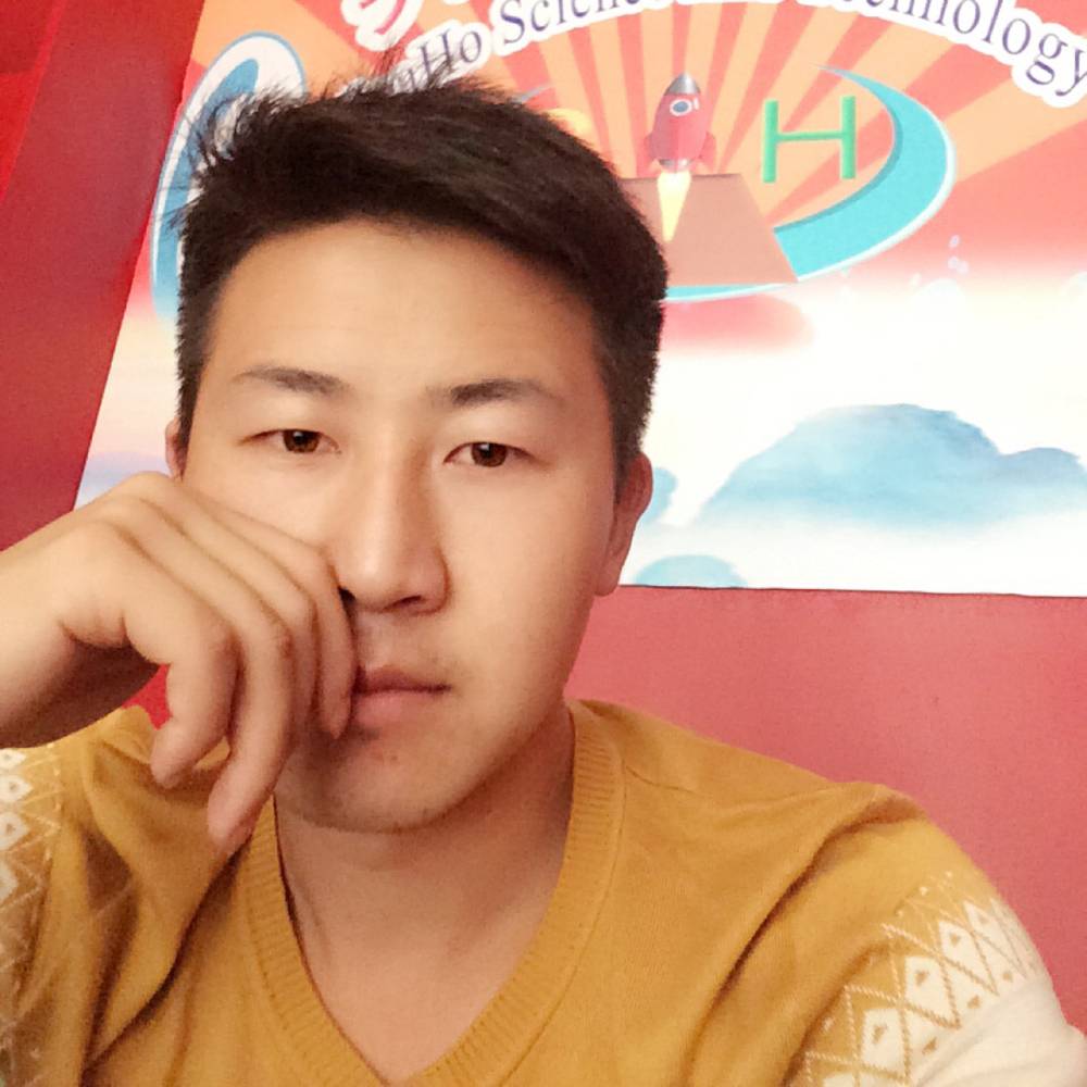 至尊帅元的照片