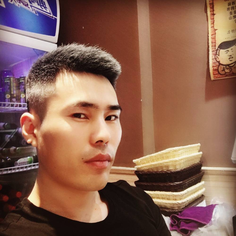 剩男大伟的照片