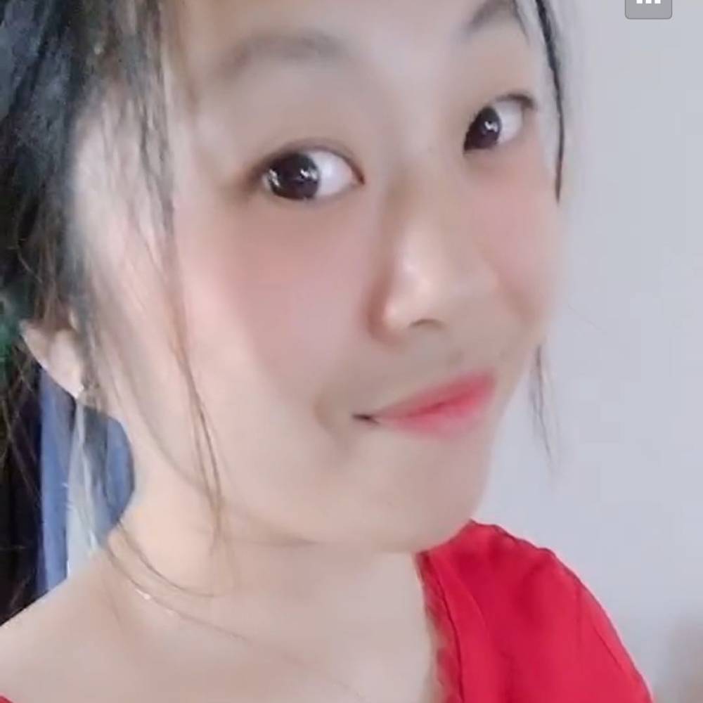 虚妮的照片