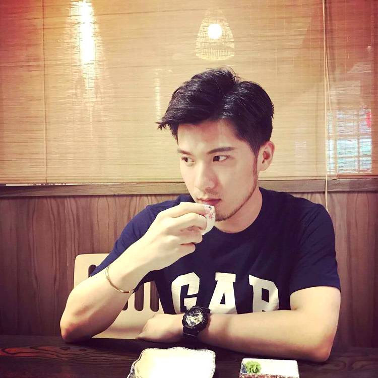 陈小琪的照片