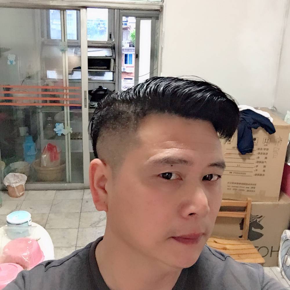 文伟斌的照片