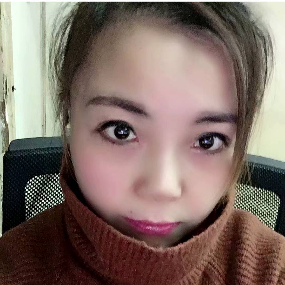 ZHOU九的照片