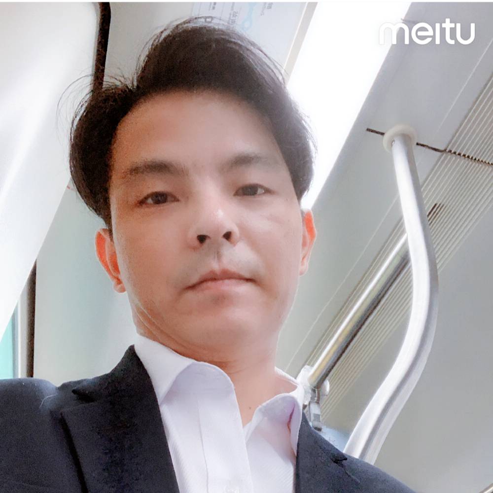 萨马兰勇的照片