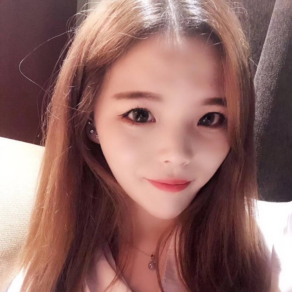 柔柔996的照片