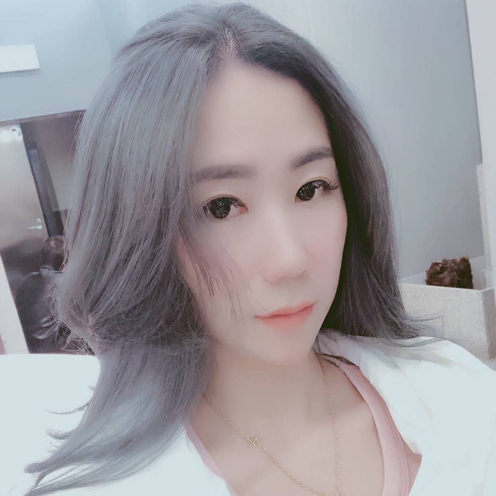 叶宝儿的照片