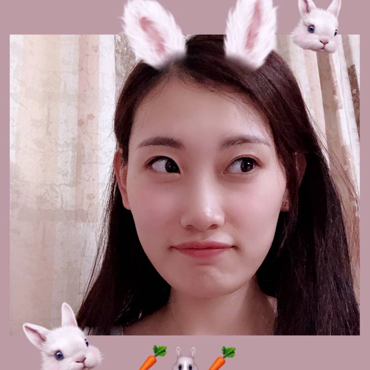 邹邹one的照片