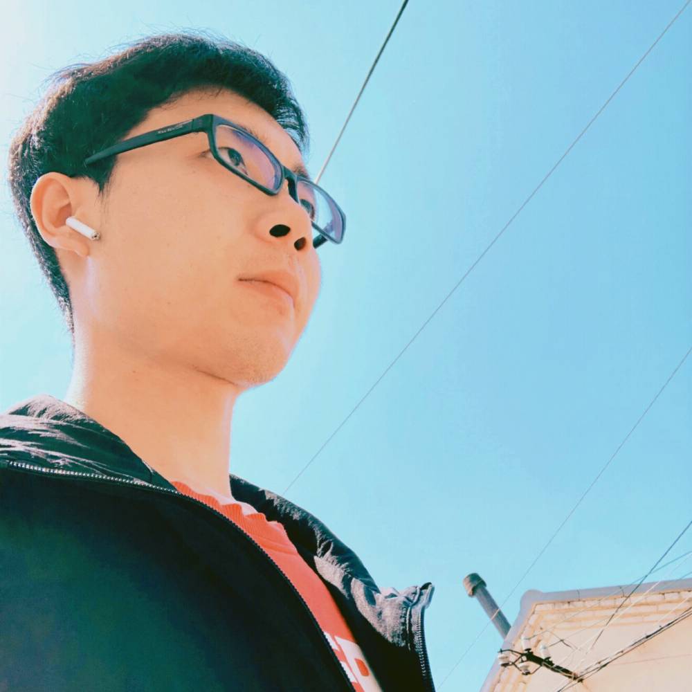 民谣小哥的照片