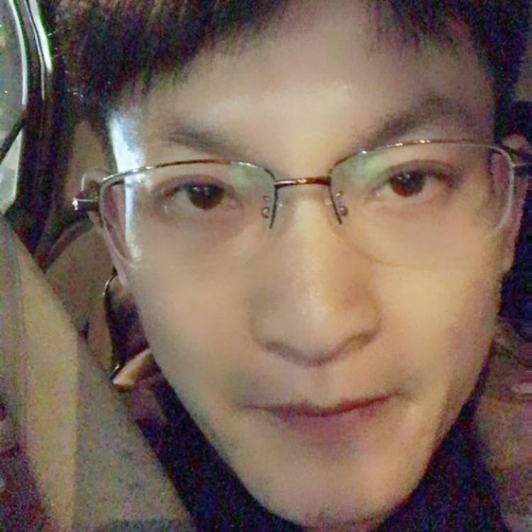 黑夜零碎的照片