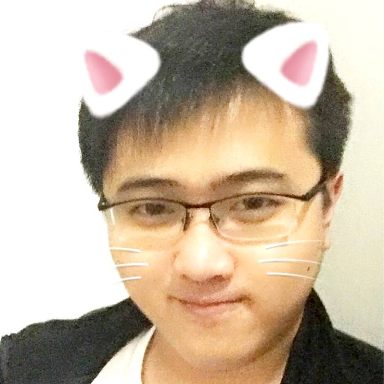 多情蹙眉如梦的照片