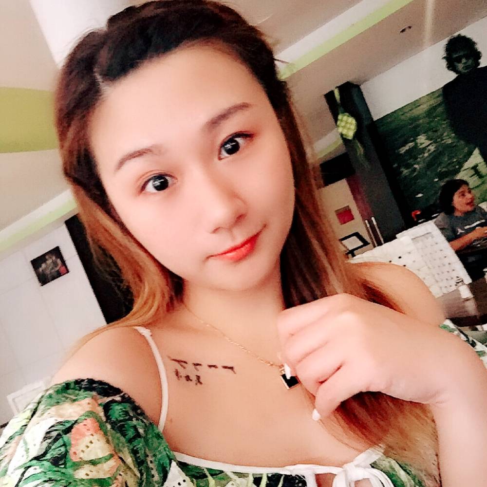 乐观招牌~思思的照片