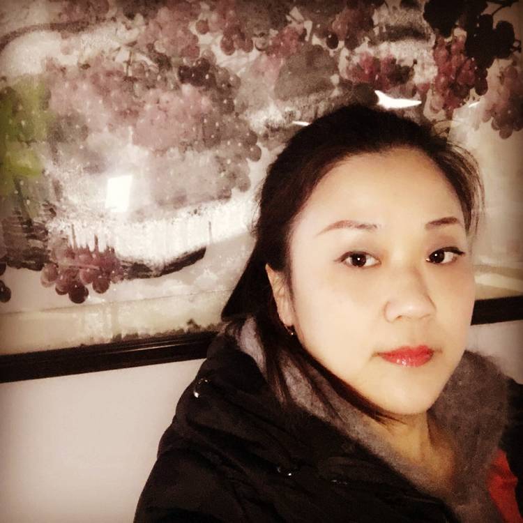 全月红的照片