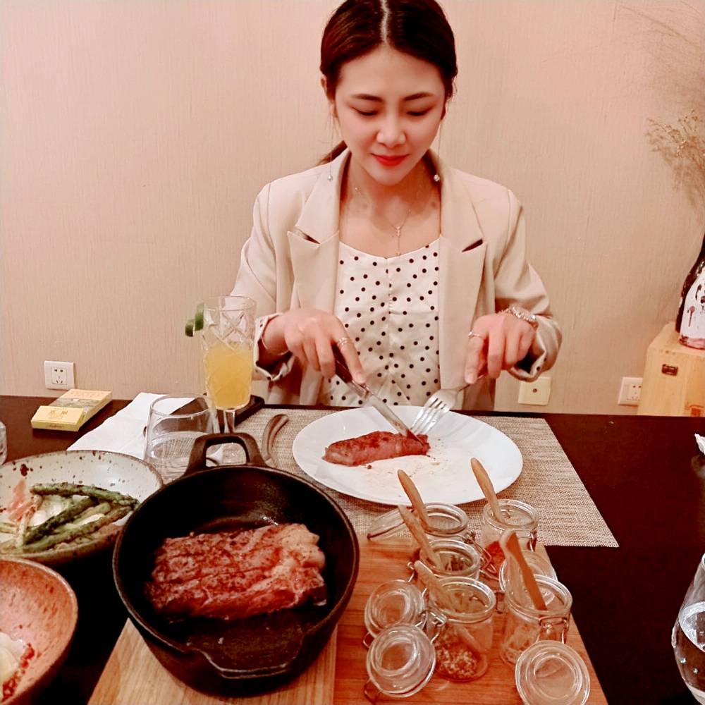 蒙萌萌萌的照片