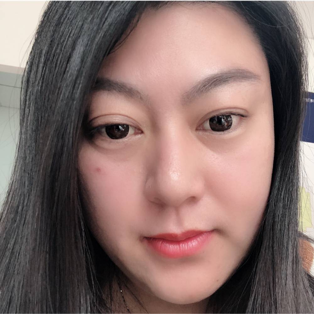 丁丁一的照片