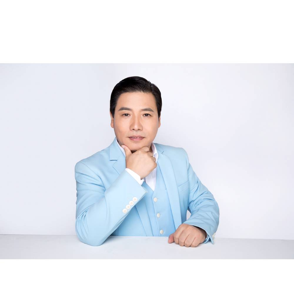 老师彪壮的照片