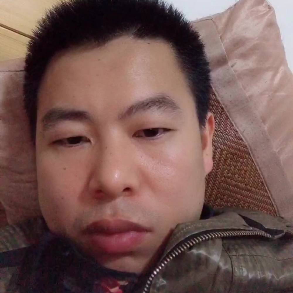 眼泪总是不听话的照片