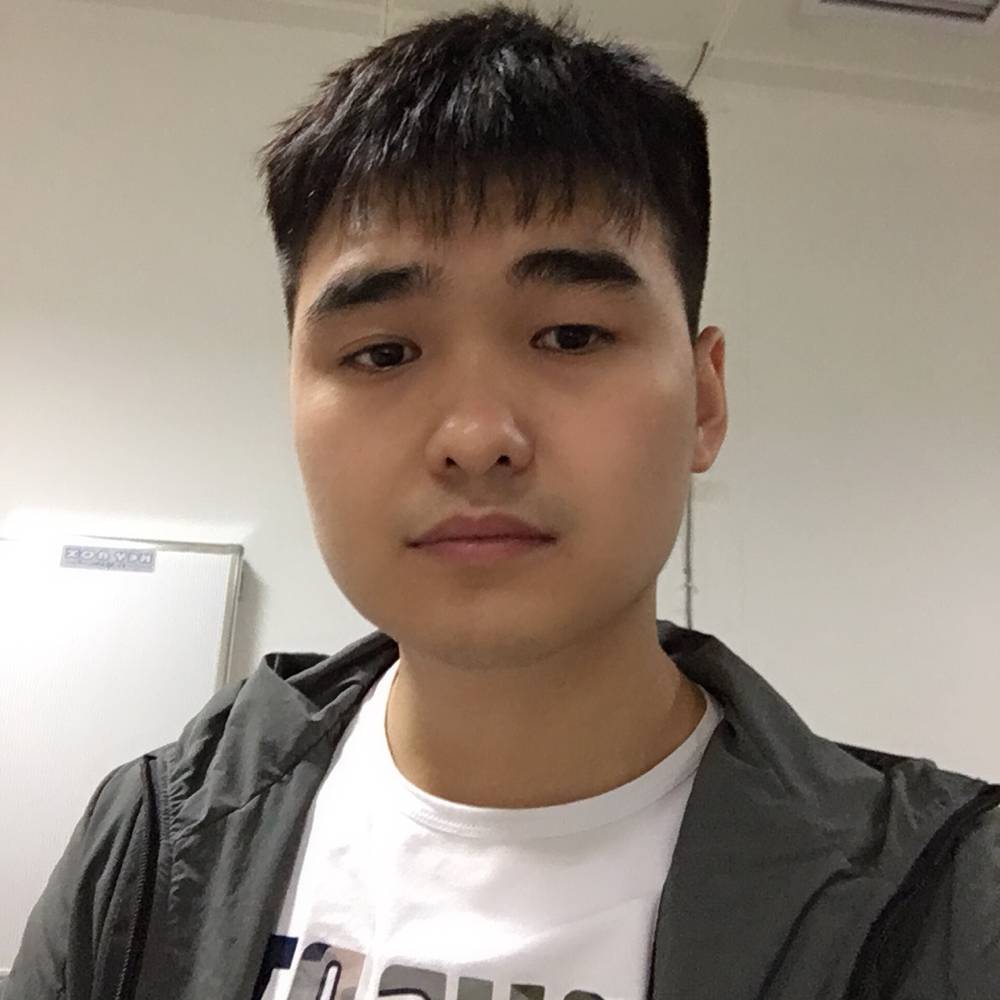 简单平淡zl的照片