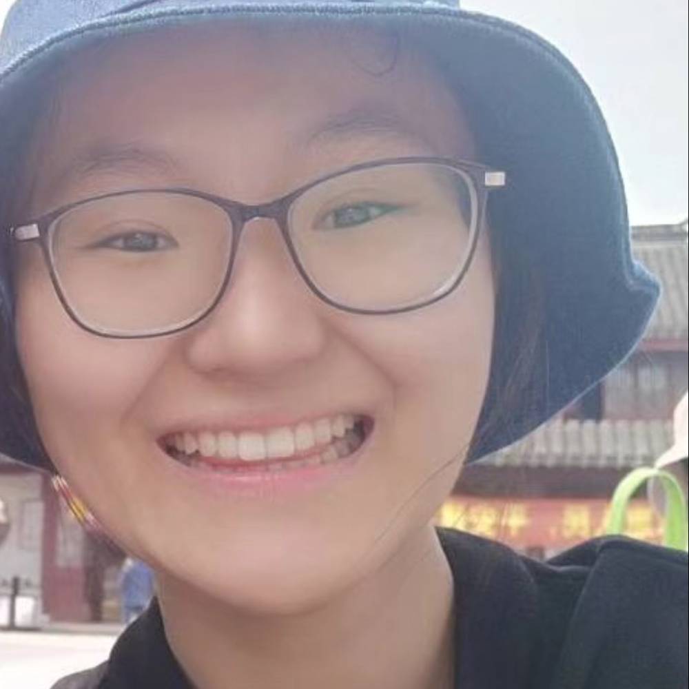 Ayda的照片