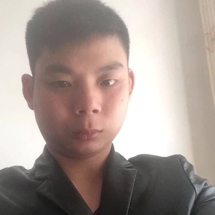 尊哥哥的照片