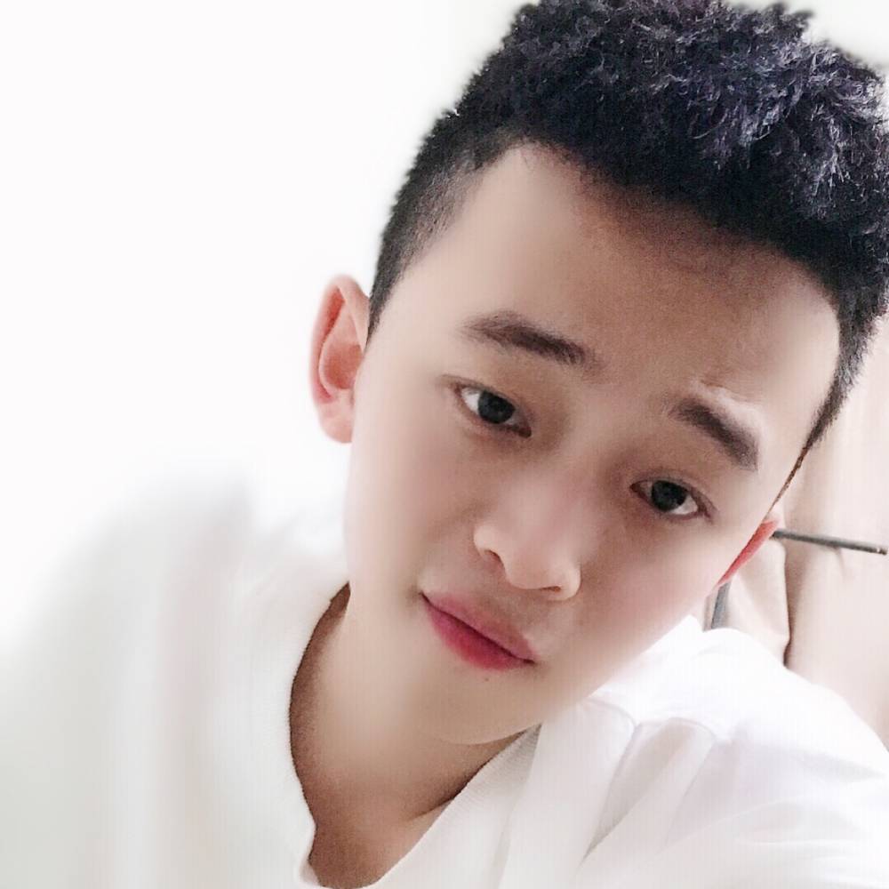 小小坤坤的照片