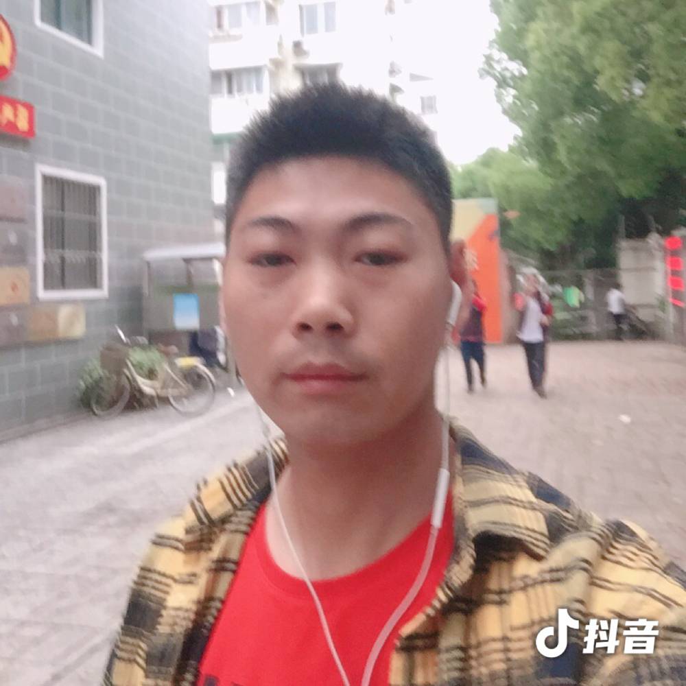 开朗爱花卷的照片
