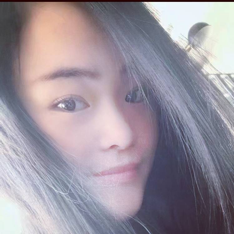 W佳莹的照片