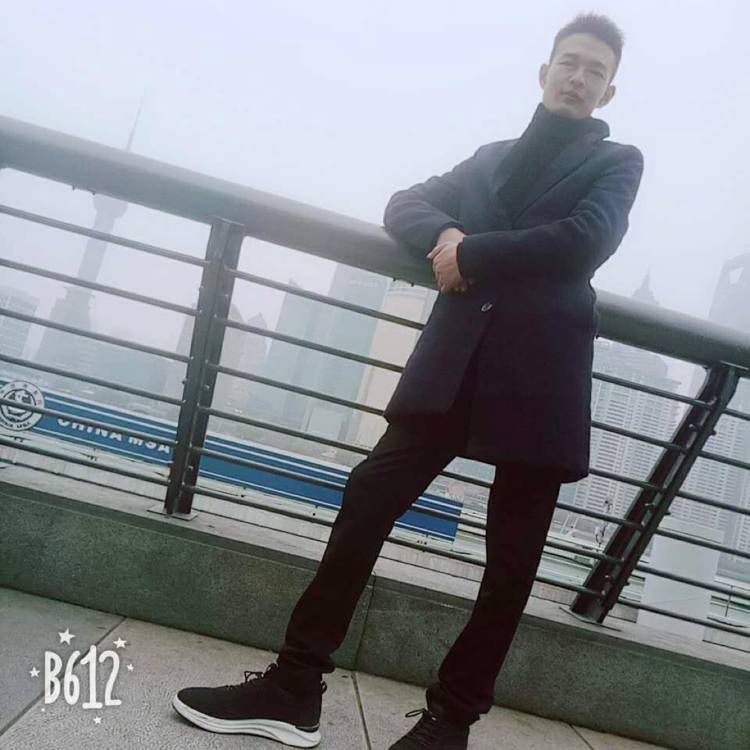 轉桷%遇到lov的照片
