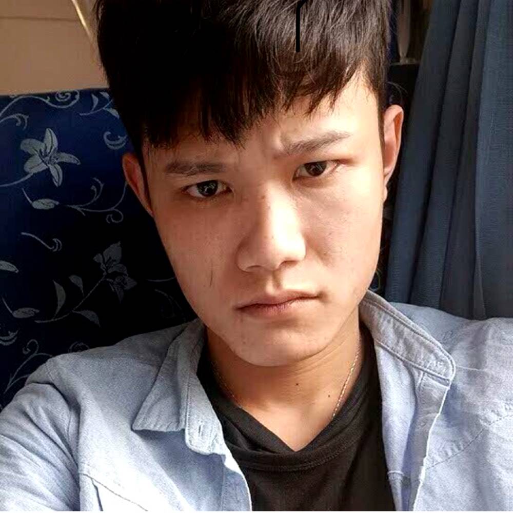 叶森的照片