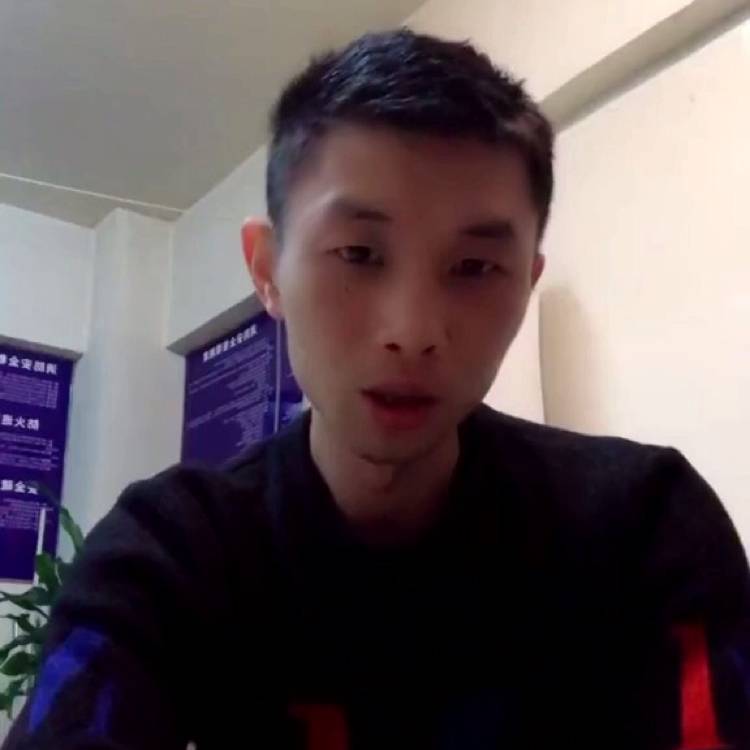 雨中无泪的照片