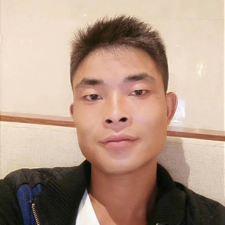 尘宵哭泣的照片