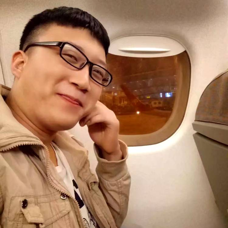孤單向暖阳的照片